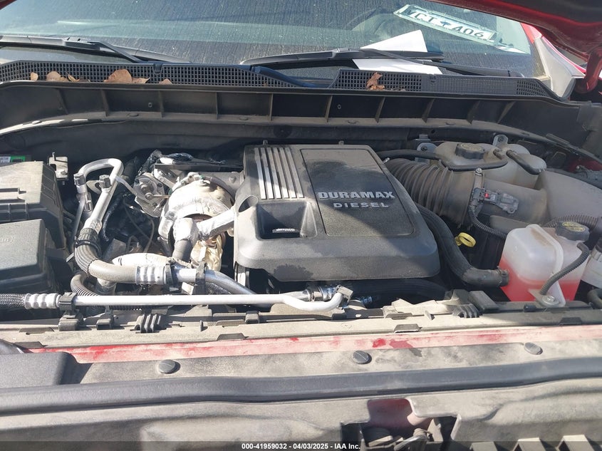 2022 CHEVROLET SILVERADO 1500 4WD  SHORT BED RST - 1GCUDEETXNZ561489