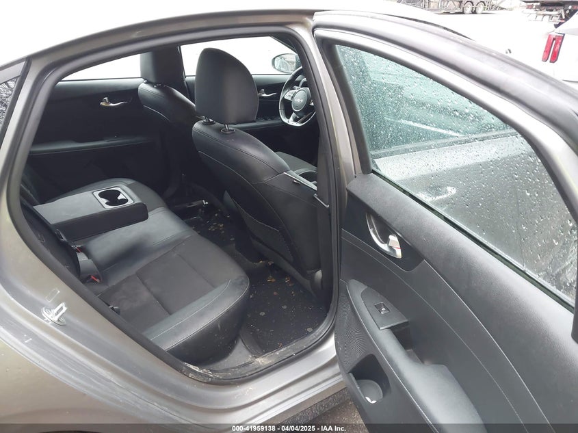 2023 KIA FORTE VIN: 3KPF54AD6PE581350