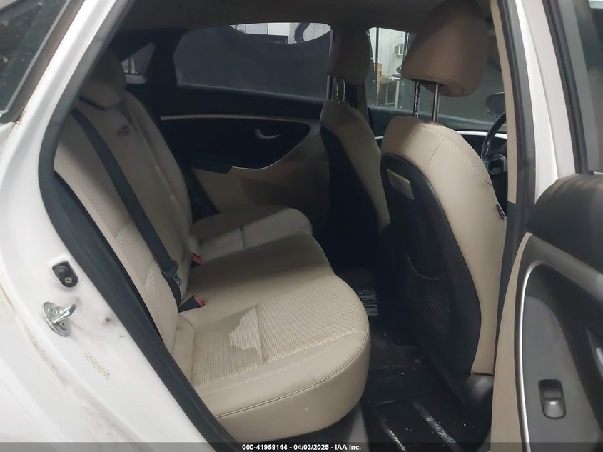 2013 HYUNDAI ELANTRA GT KMHD35LE6DU152372