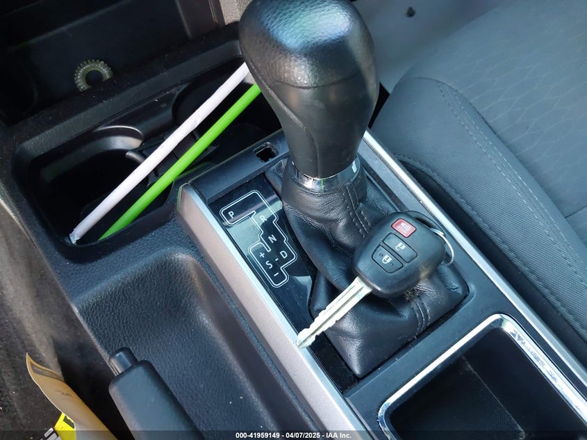 2019 TOYOTA TACOMA VIN: 3TMAZ5CN8KM110695