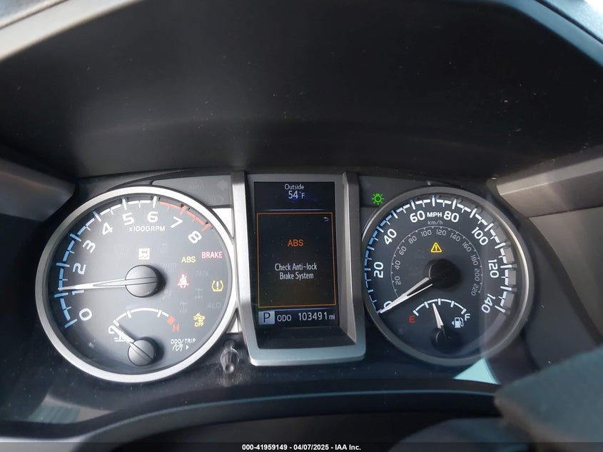 2019 TOYOTA TACOMA VIN: 3TMAZ5CN8KM110695