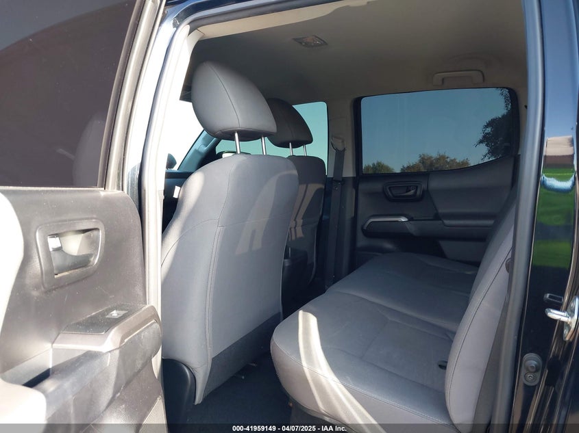 2019 TOYOTA TACOMA VIN: 3TMAZ5CN8KM110695