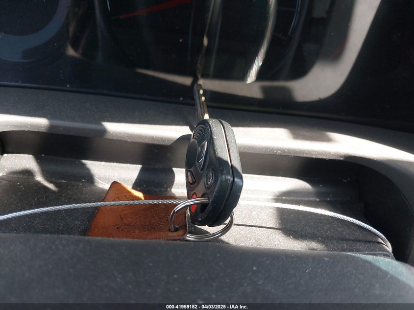 2010 FORD FUSION VIN: 3FAHP0HA1AR152131