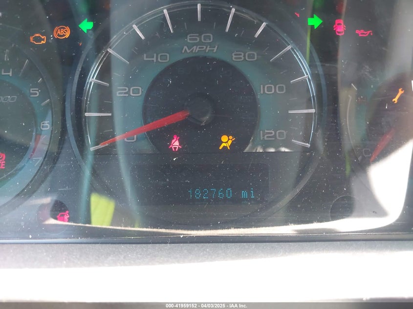 2010 FORD FUSION VIN: 3FAHP0HA1AR152131