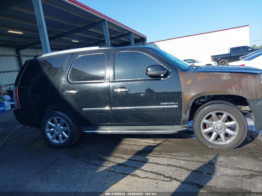 2013 GMC YUKON DENALI - 1GKS2EEF6DR251494