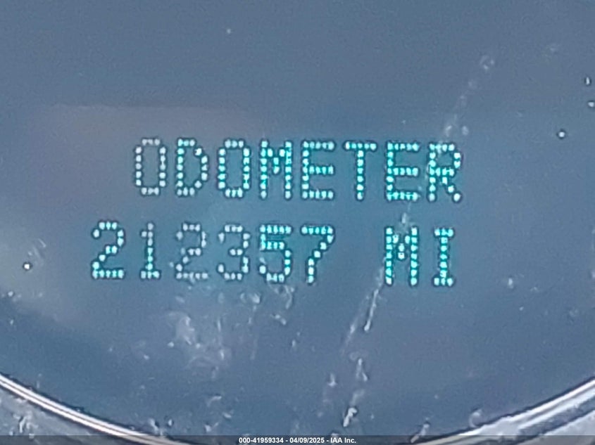 2013 GMC YUKON DENALI - 1GKS2EEF6DR251494