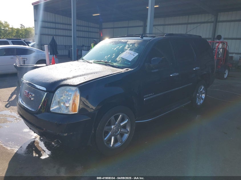 2013 GMC YUKON DENALI - 1GKS2EEF6DR251494