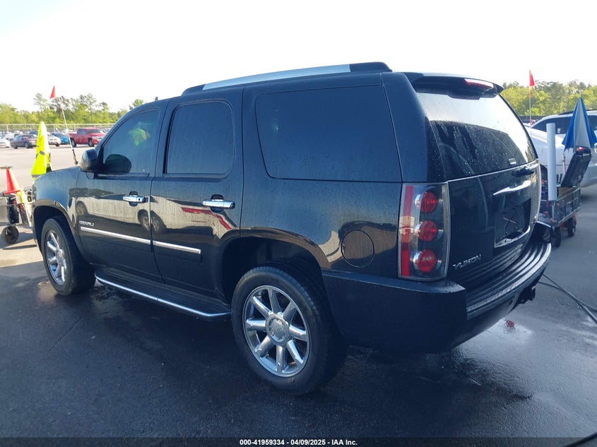 2013 GMC YUKON DENALI - 1GKS2EEF6DR251494
