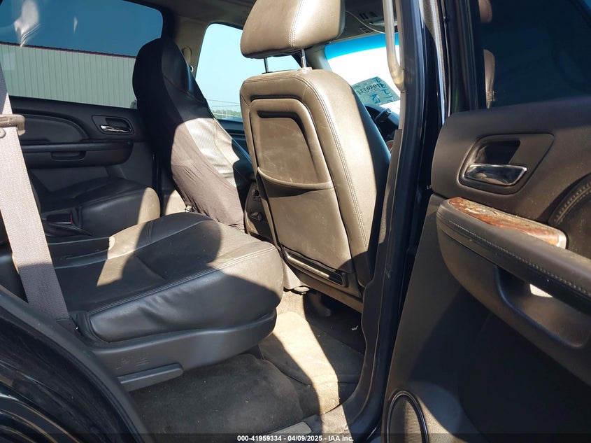 2013 GMC YUKON DENALI - 1GKS2EEF6DR251494