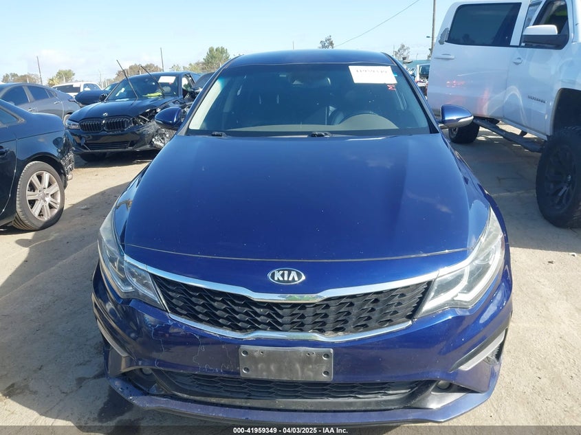 2019 KIA OPTIMA VIN: 5XXGT4L34KG296578