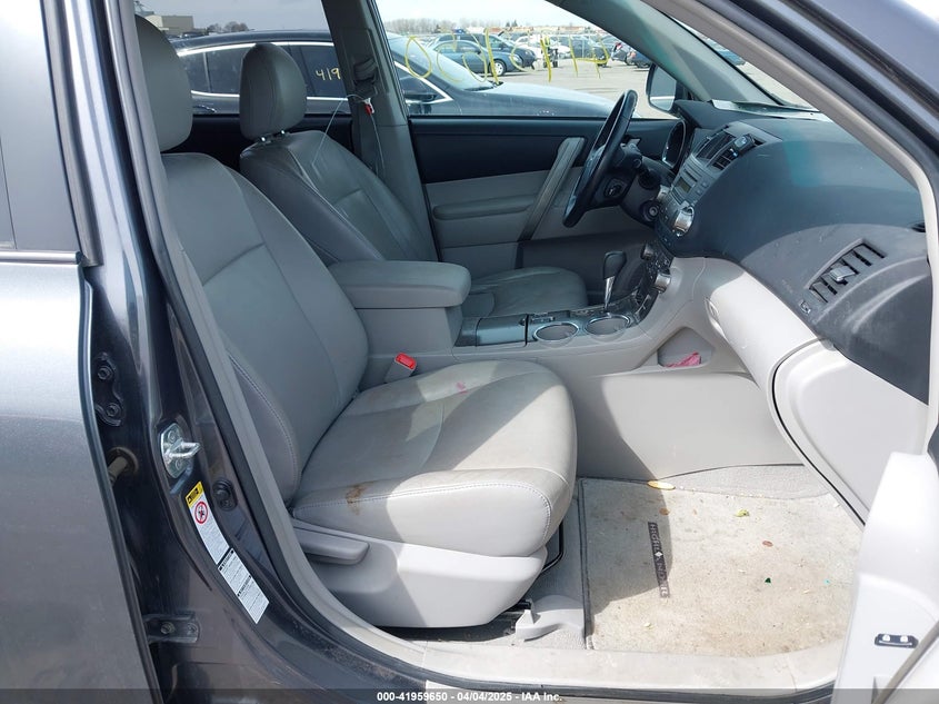 2010 TOYOTA HIGHLANDER VIN: 5TDJK3EHXAS037893