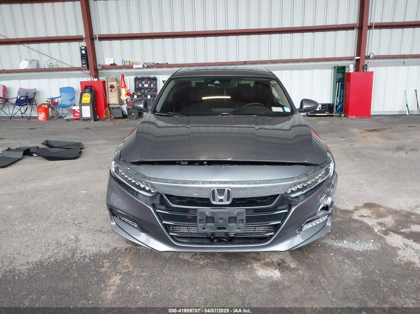 2018 HONDA ACCORD VIN: 1HGCV1F98JA117445