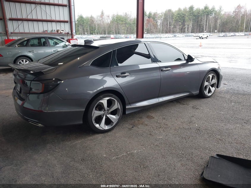 2018 HONDA ACCORD VIN: 1HGCV1F98JA117445