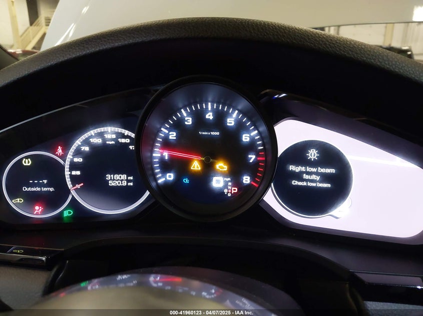 VIN WP1AA2AY2MDA02282 2021 PORSCHE CAYENNE