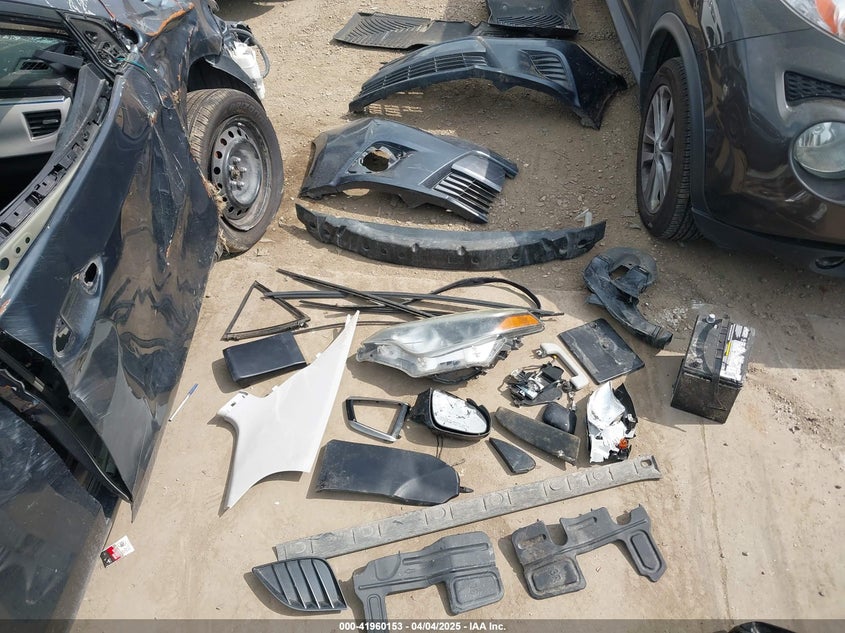 2015 TOYOTA COROLLA LE - 2T1BURHE2FC410069