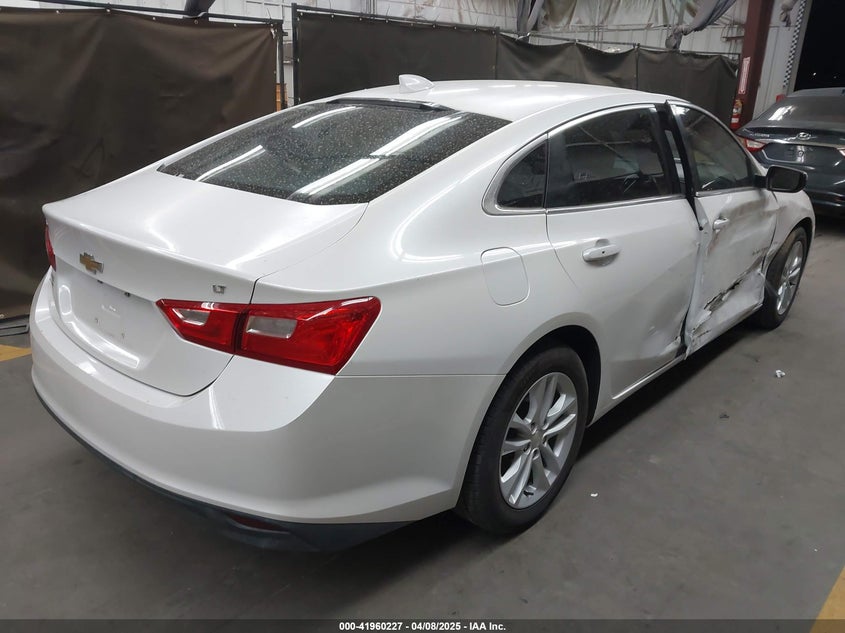 2016 CHEVROLET MALIBU VIN: 1G1ZE5ST1GF203752