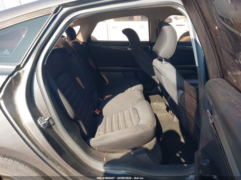 2016 FORD FUSION VIN: 3FA6P0H78GR238010