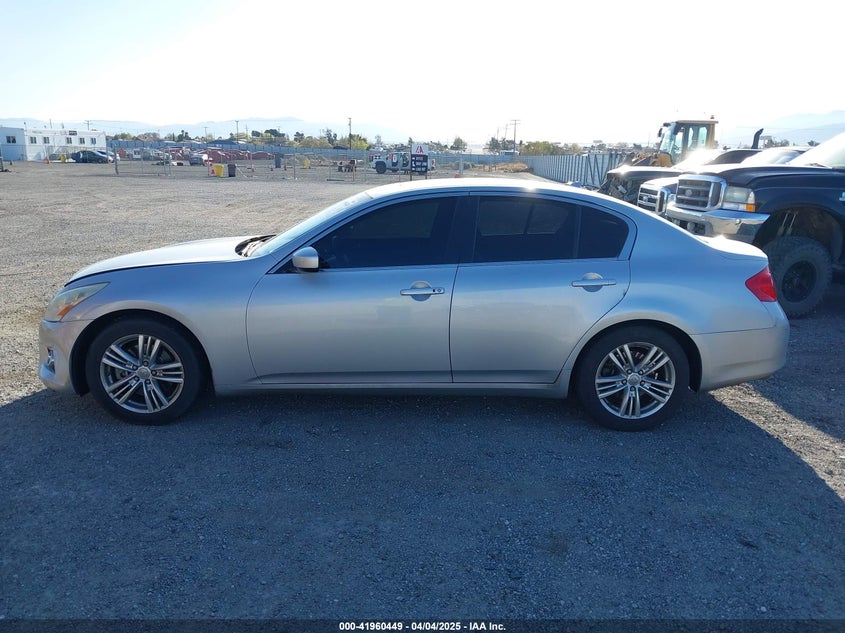 2013 INFINITI G37 JOURNEY - JN1CV6AP5DM305931