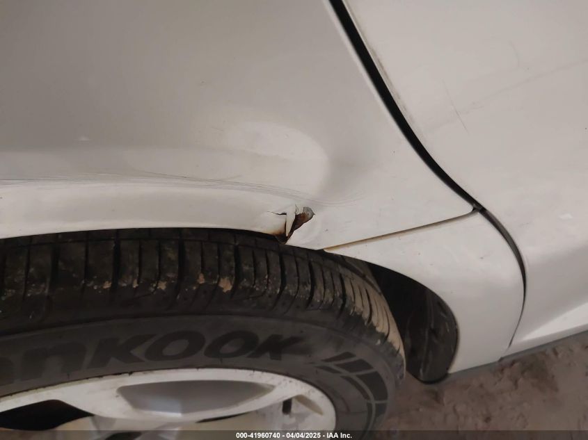 2011 Ford Taurus Sel VIN: 1FAHP2EW5BG118276 Lot: 41960740