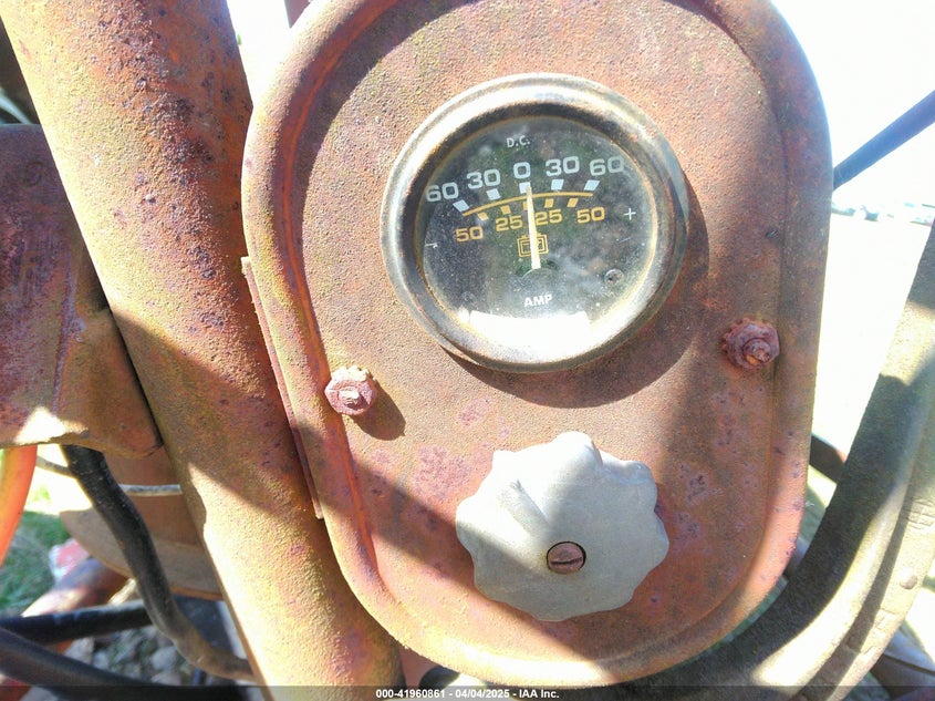 1942 International Tractor VIN: FBH115366 Lot: 41960861