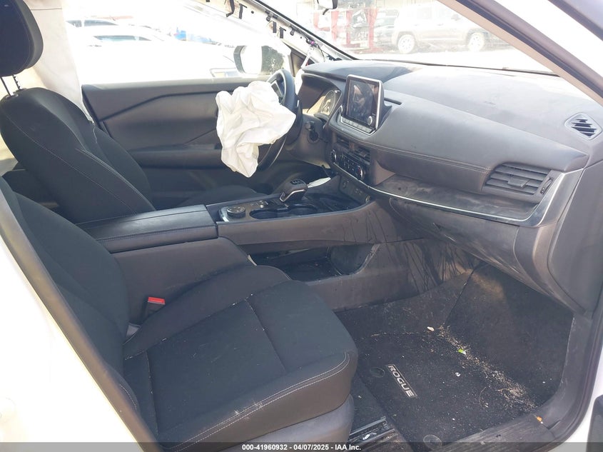 2025 NISSAN ROGUE VIN: 5N1BT3AB4SC777425
