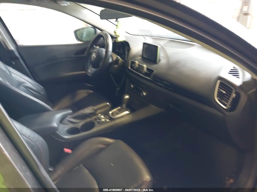2015 MAZDA MAZDA3 VIN: JM1BM1M70F1222597