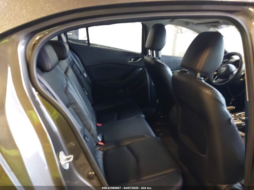 2015 MAZDA MAZDA3 VIN: JM1BM1M70F1222597