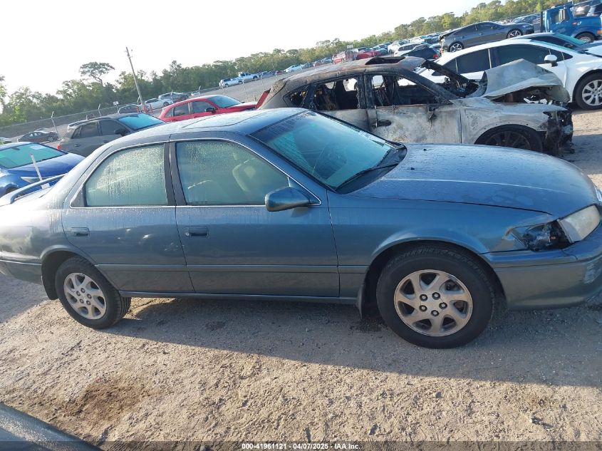 2000 Toyota Camry Le VIN: JT2BG22K3Y0493787 Lot: 41961121