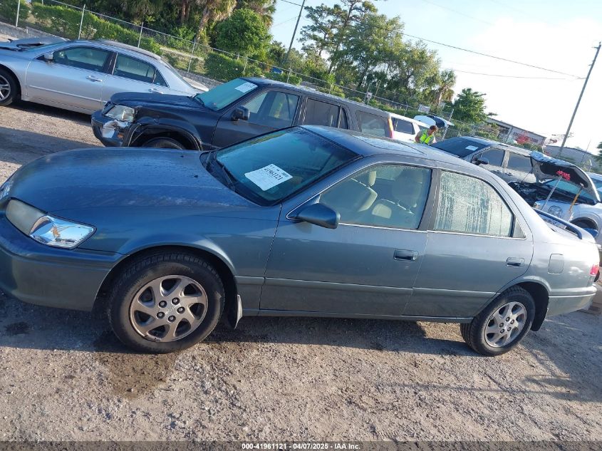 2000 Toyota Camry Le VIN: JT2BG22K3Y0493787 Lot: 41961121