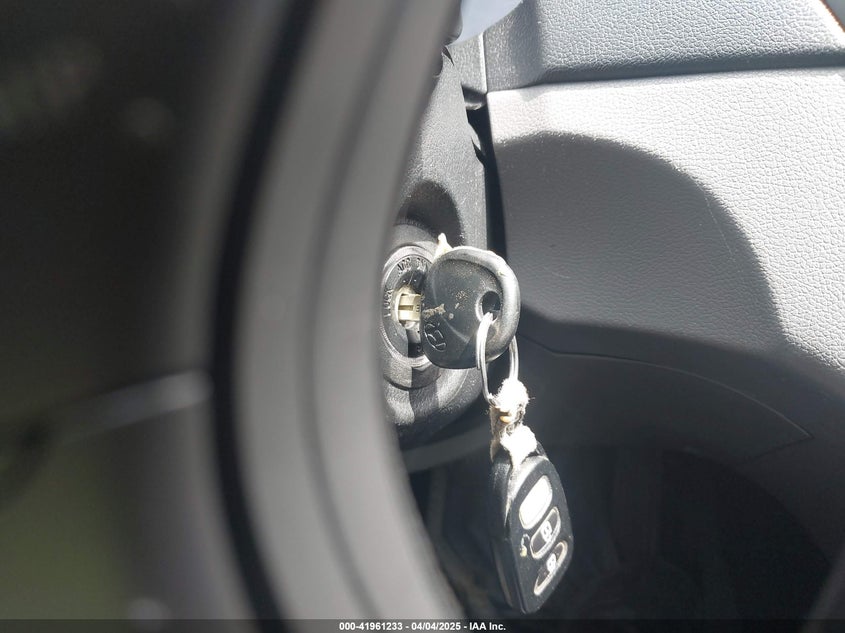 2013 HYUNDAI SONATA GLS - 5NPEB4AC6DH792941