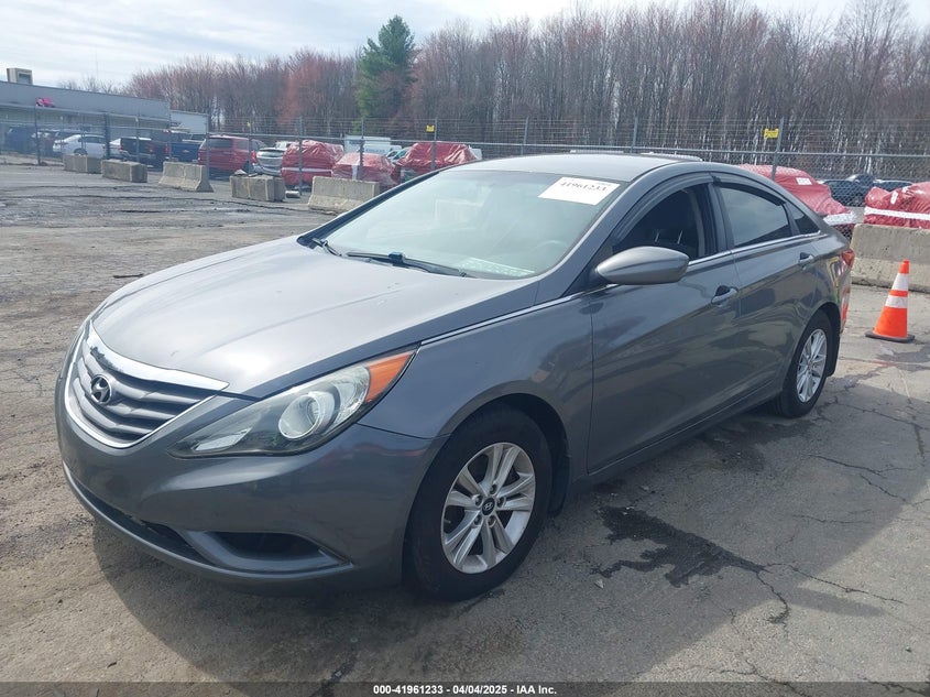 2013 HYUNDAI SONATA GLS - 5NPEB4AC6DH792941