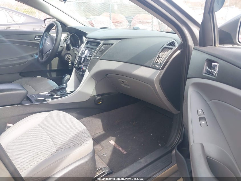 2013 HYUNDAI SONATA GLS - 5NPEB4AC6DH792941