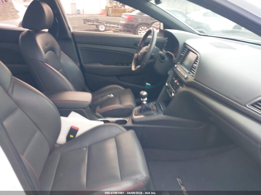 2017 HYUNDAI ELANTRA SPORT - KMHD04LB3HU338594