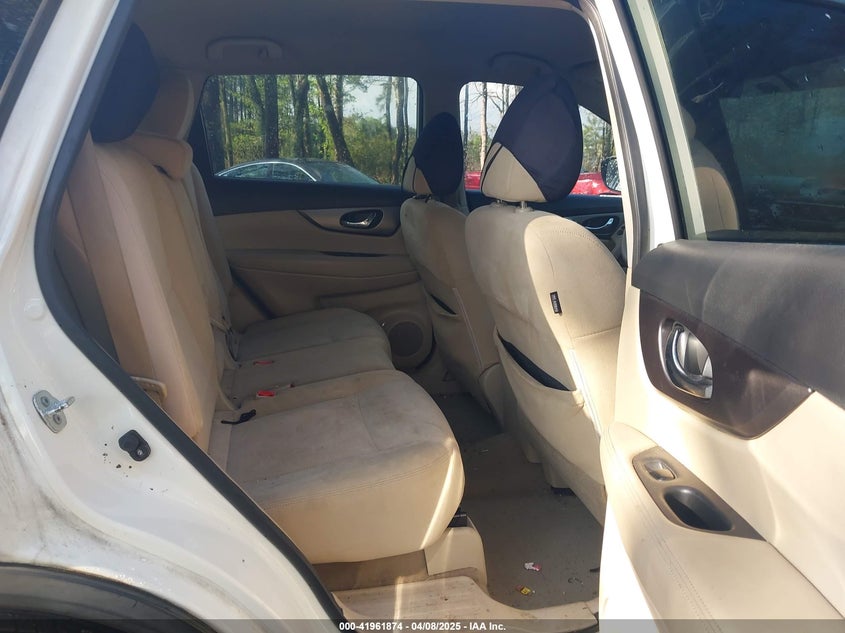 2015 NISSAN ROGUE SV - KNMAT2MT4FP521198