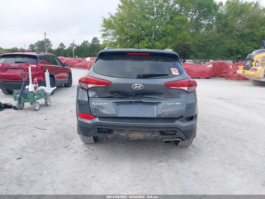 2016 HYUNDAI TUCSON VIN: KM8J33A27GU245096