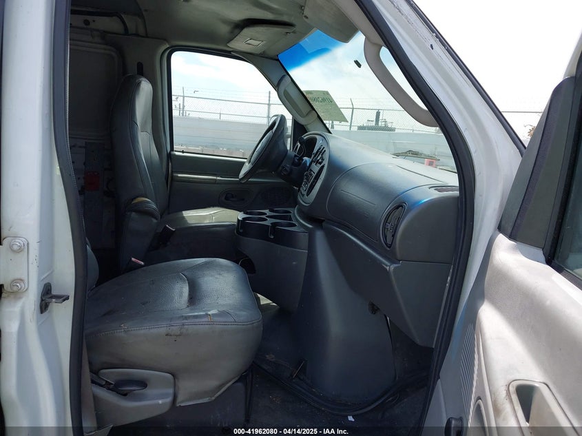 2008 FORD E-350 SUPER DUTY VIN: 1FTSS34P48DA63120