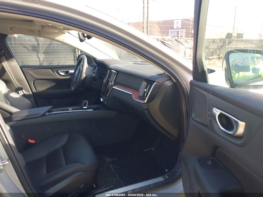 2024 VOLVO S60(VIN: 7JRL12TL6RG307965
