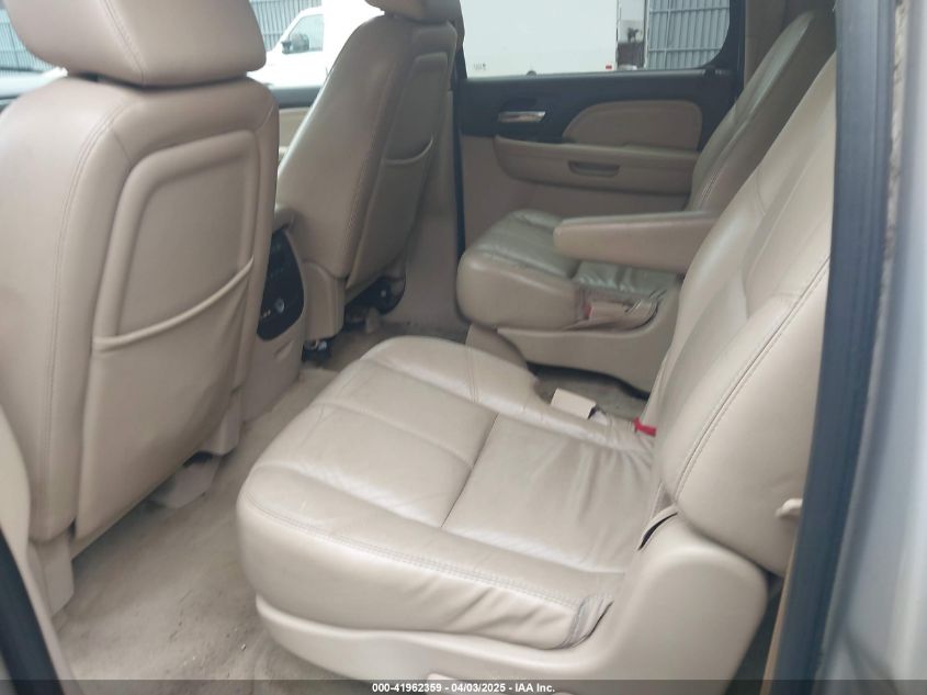 2007 GMC Yukon Xl 1500 Denali VIN: 1GKFK66827J223136 Lot: 41962359