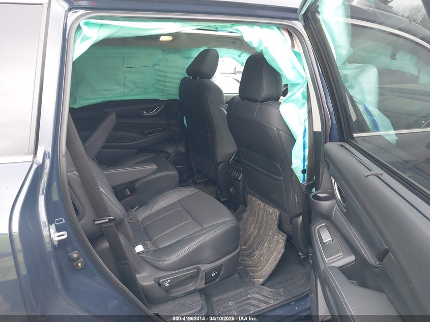 2023 SUBARU ASCENT VIN: 4S4WMAUD8P3439825