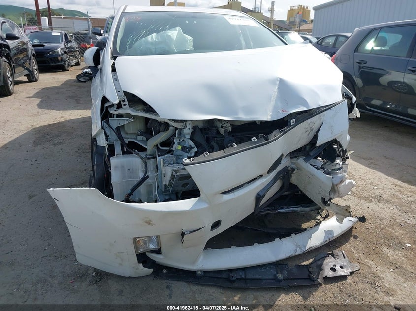 2011 TOYOTA PRIUS VIN: JTDKN3DU2B5341236