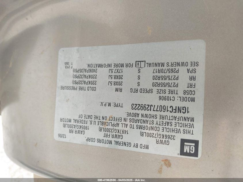 2007 Chevrolet Suburban 1500 Lt VIN: 1GNFC16077J299223 Lot: 41962556