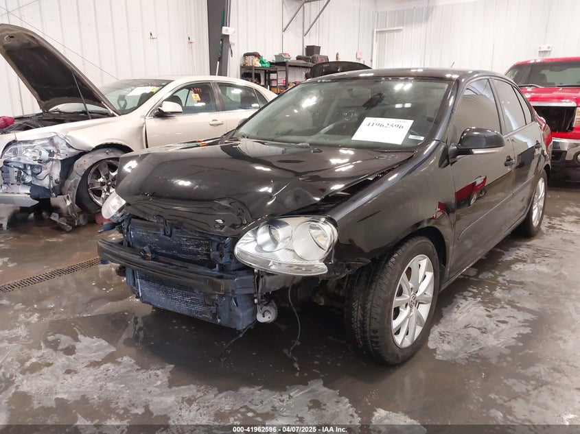 2010 VOLKSWAGEN JETTA VIN: 3VWAX7AJ0AM074675