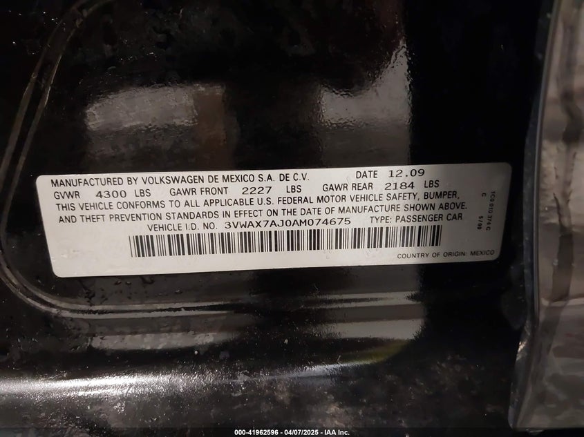 2010 VOLKSWAGEN JETTA VIN: 3VWAX7AJ0AM074675