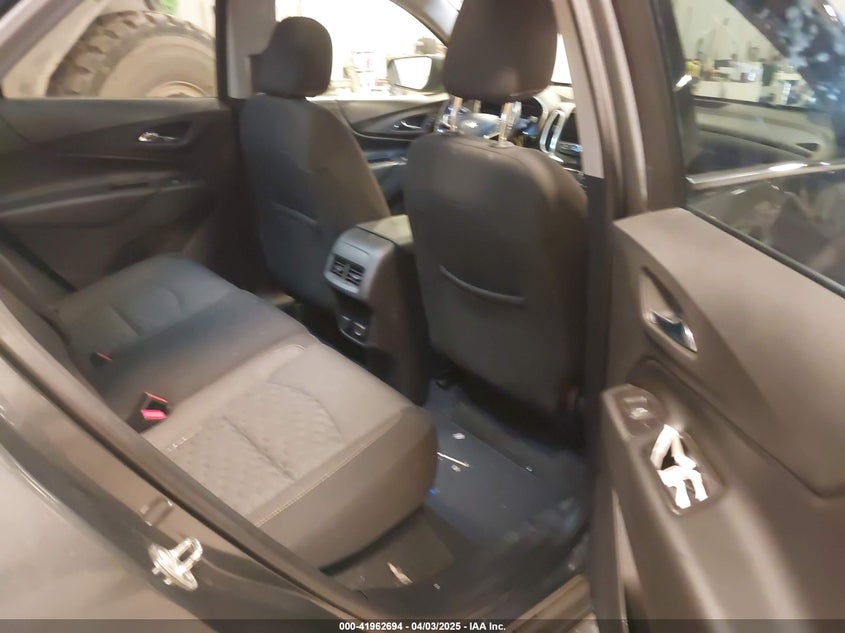 VIN 2GNAXTEX4J6341618 2018 CHEVROLET EQUINOX LT