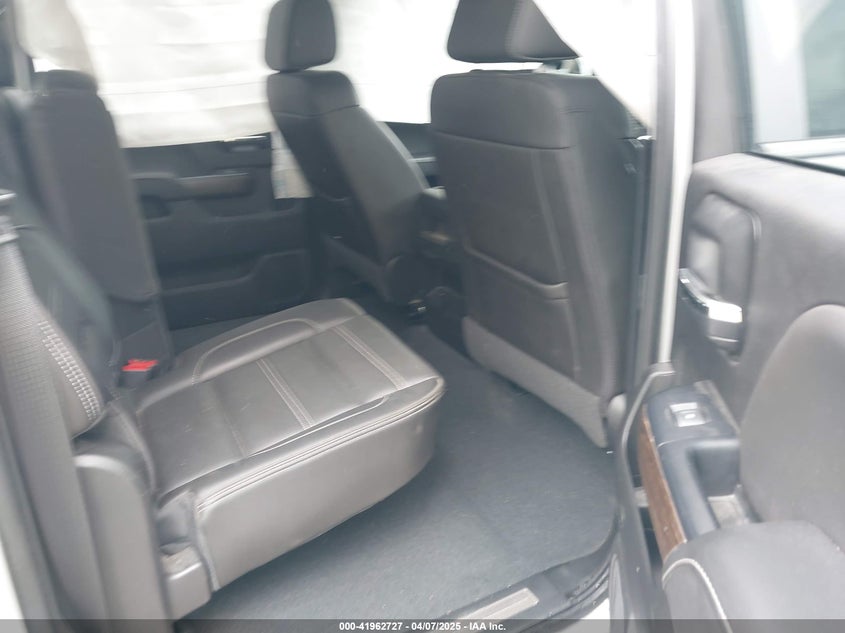 2019 GMC SIERRA 2500HD VIN: 1GT12SEY4KF243612