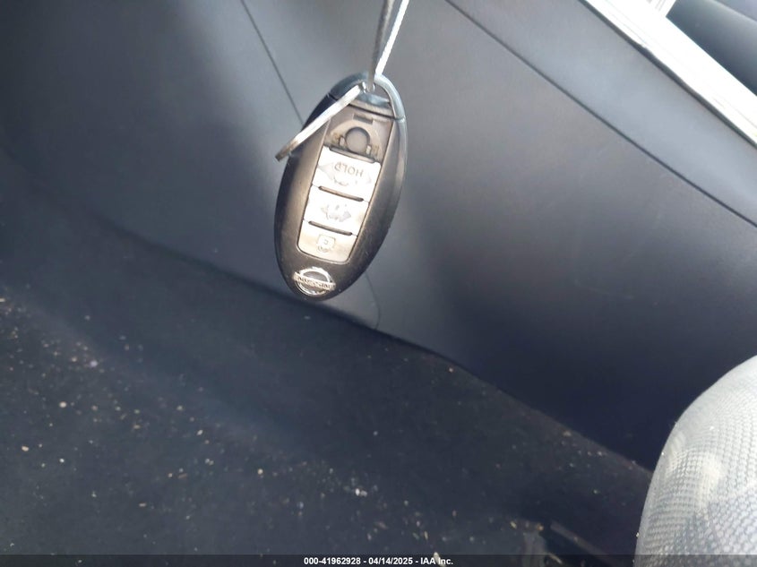 2013 NISSAN SENTRA VIN: 3N1AB7APXDL732117