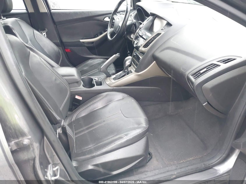2012 FORD FOCUS VIN: 1FAHP3M20CL384494