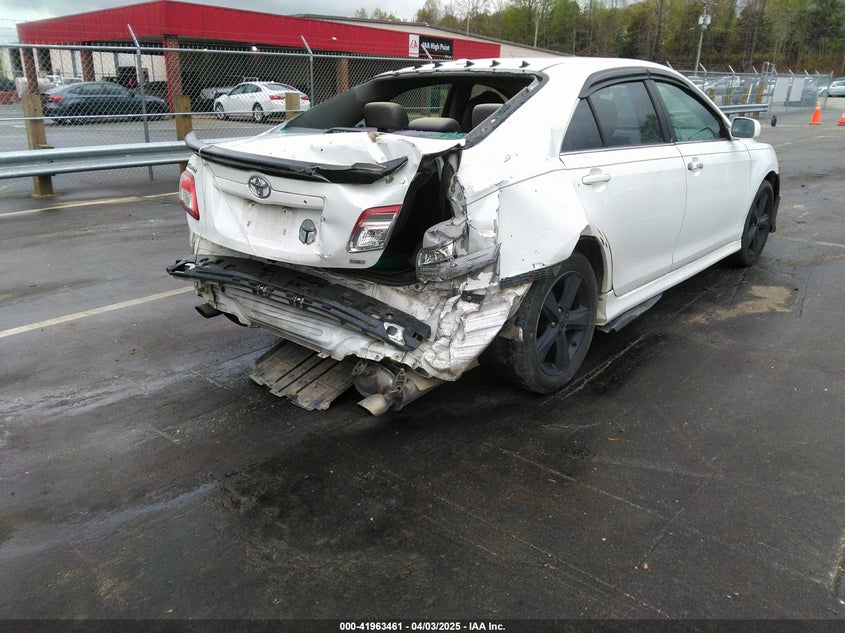 2011 TOYOTA CAMRY VIN: 4T1BF3EK1BU604943