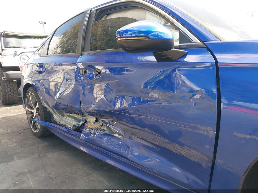 2024 HONDA CIVIC VIN: 2HGFE1F90RH330965