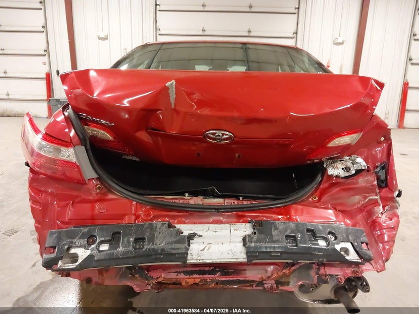 2009 TOYOTA CAMRY VIN: 4T4BE46K49R126704